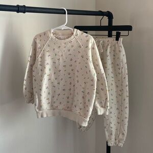 Zara Girls Cream Multi Floral Sweat Set